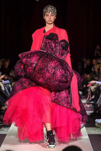 Look 5